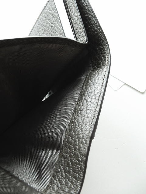 Maison Margiela【メゾンマルジェラ】正規取り扱い店、通販可能 ON